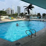 3Tc6 Apartamento De 3 Alcobas Cerca Al Mar Con Vista Aire Acondicionado Y Wifi