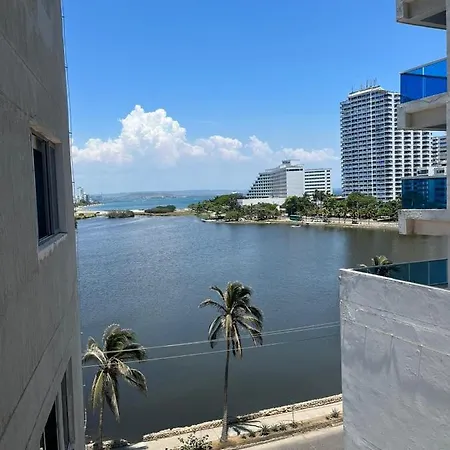3tc6 Apartamento De 3 Alcobas Cerca Al Mar Con Vista Aire Acondicionado Y Wifi * Cartagena